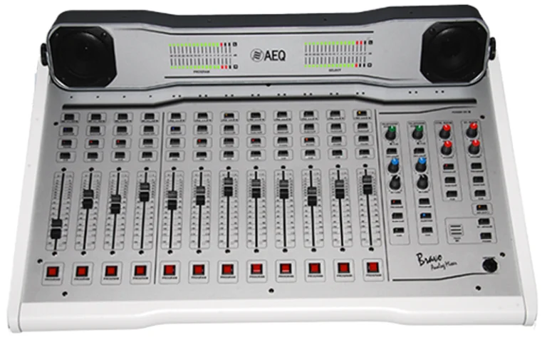 AEQ BRAVO TT | Tabletop Broadcast Mixer with 4 Mic/Line Inputs
