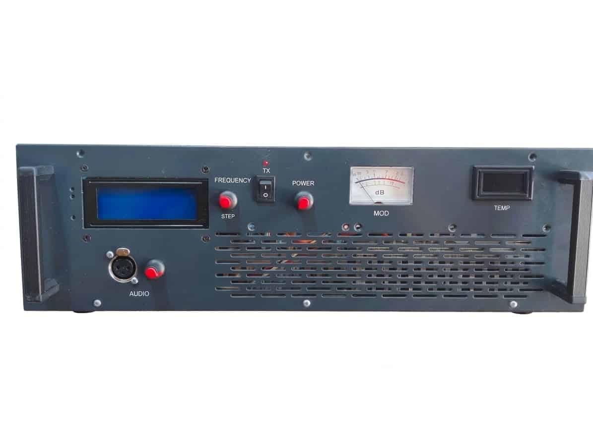 DREAM Transmitters SW1000 compact 1 kW shortwave transmitter