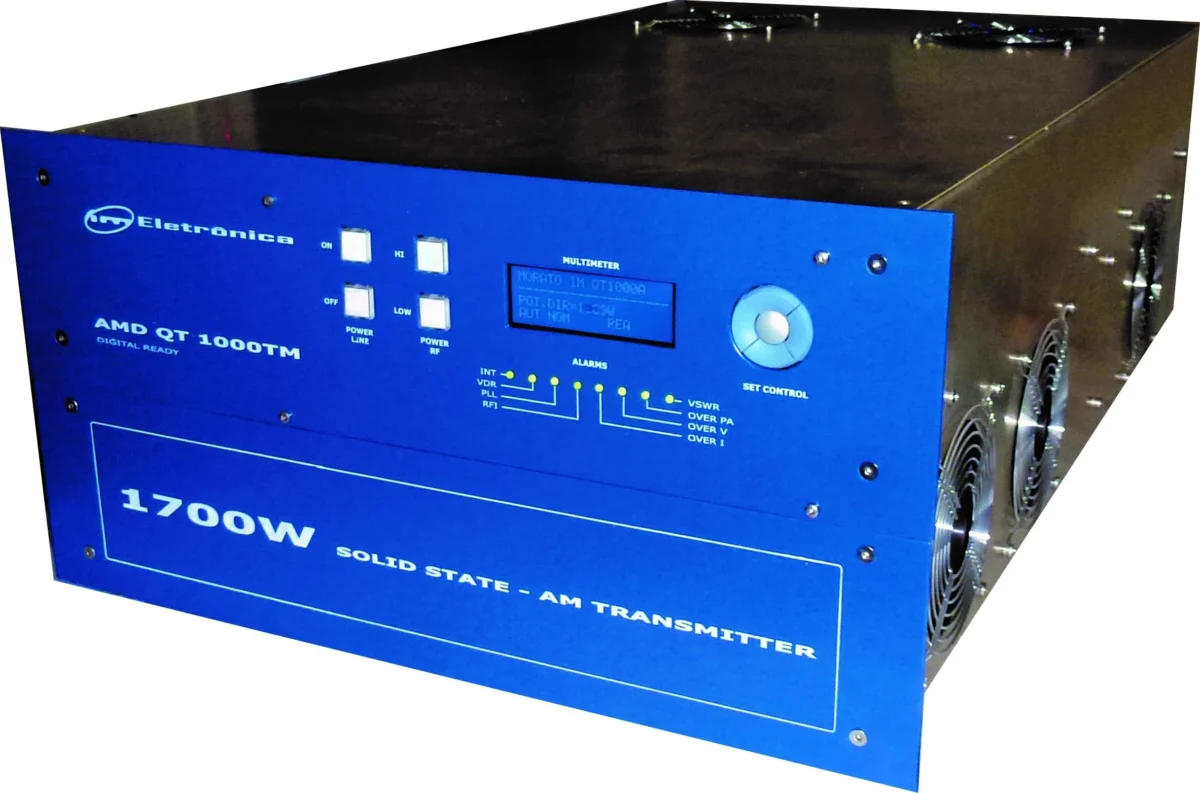 The IM Eletronica IMQT 1000 transmitter offers exceptional functionality and flexibility, tailored to meet the needs of modern broadcasters.