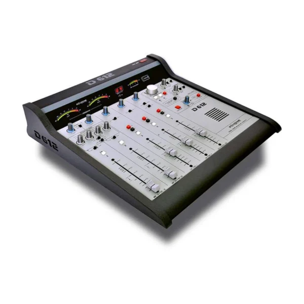 The Solidyne D612 is the ultimate digital telephone hybrid for broadcasting professionals who demand top-tier voice quality, reliability, and ease of use.