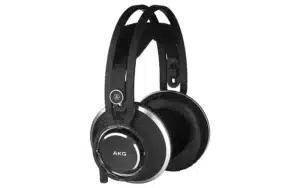 AKG K872