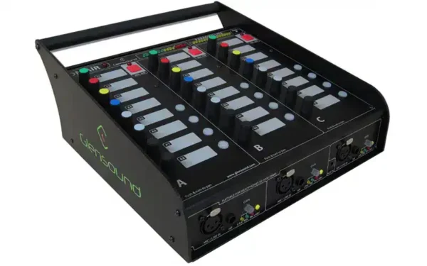 The Glensound Paradiso Lite is designed for a single commentator or announcer to use