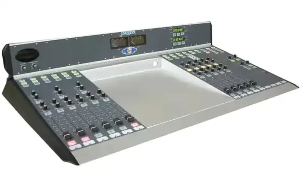The Sonifex S2 is a modular broadcast mixer which offers digital audio quality with analogue reliability in a modular format.